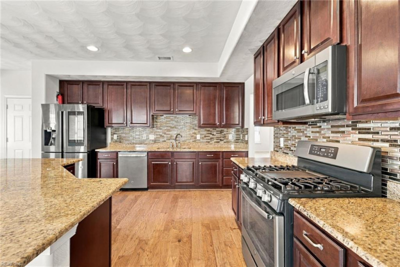 Photo 18 of 50 residential for sale in Suffolk virginia