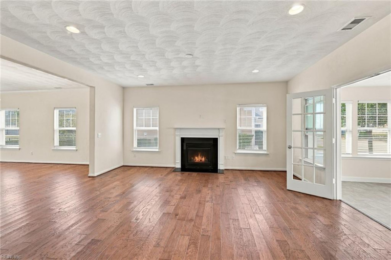Photo 5 of 50 residential for sale in Suffolk virginia