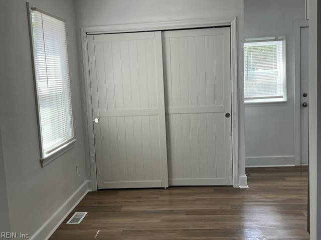 Photo 11 of 39 residential for sale in Hampton virginia