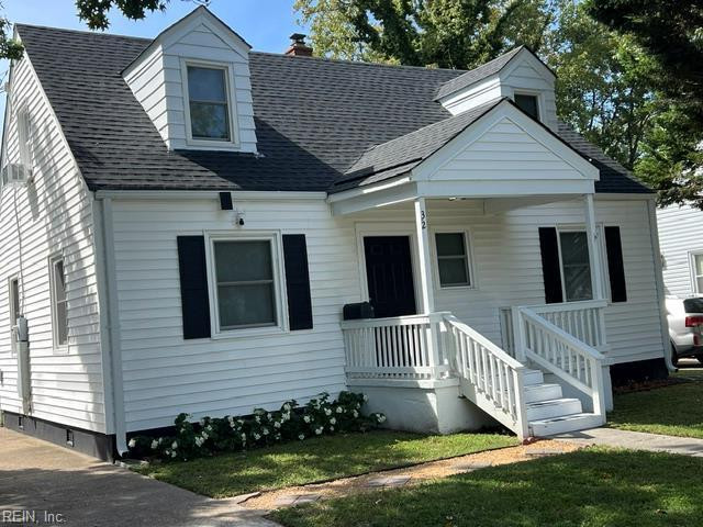 Photo 3 of 39 residential for sale in Hampton virginia