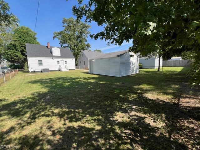 Photo 7 of 39 residential for sale in Hampton virginia