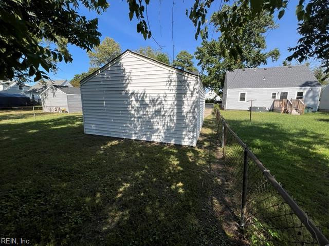 Photo 8 of 39 residential for sale in Hampton virginia