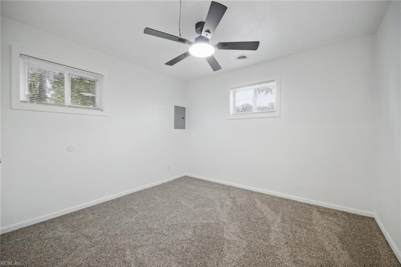 Photo 22 of 38 residential for sale in Portsmouth virginia