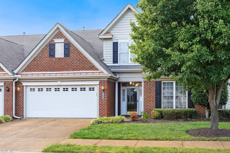 Photo 3 of 48 residential for sale in Chesapeake virginia