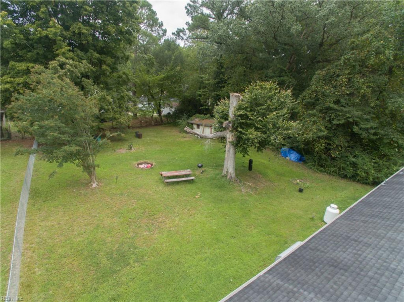 Photo 22 of 24 residential for sale in York County virginia