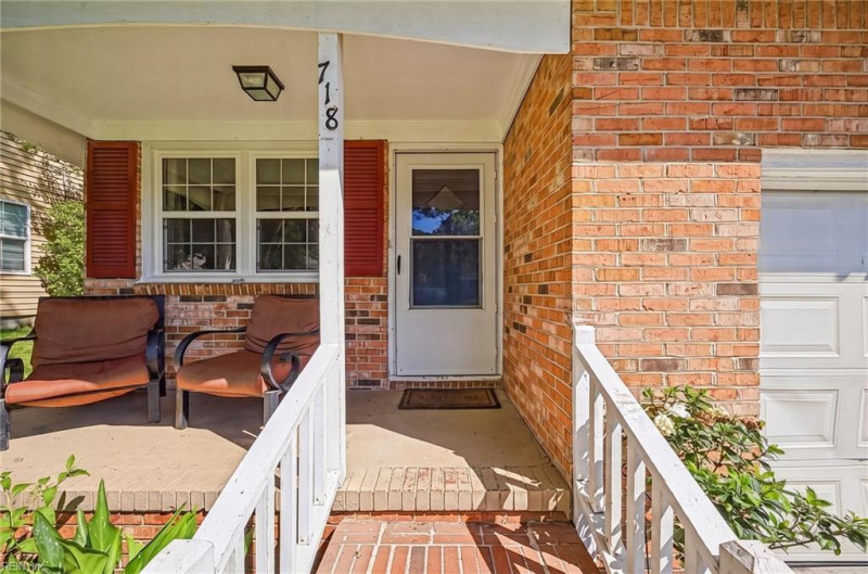Photo 5 of 39 residential for sale in Chesapeake virginia Photo 5 of 39 residential for sale in Chesapeake virginia