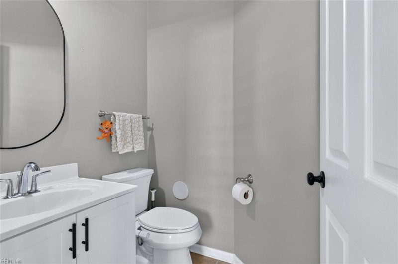 Photo 15 of 27 residential for sale in Virginia Beach virginia