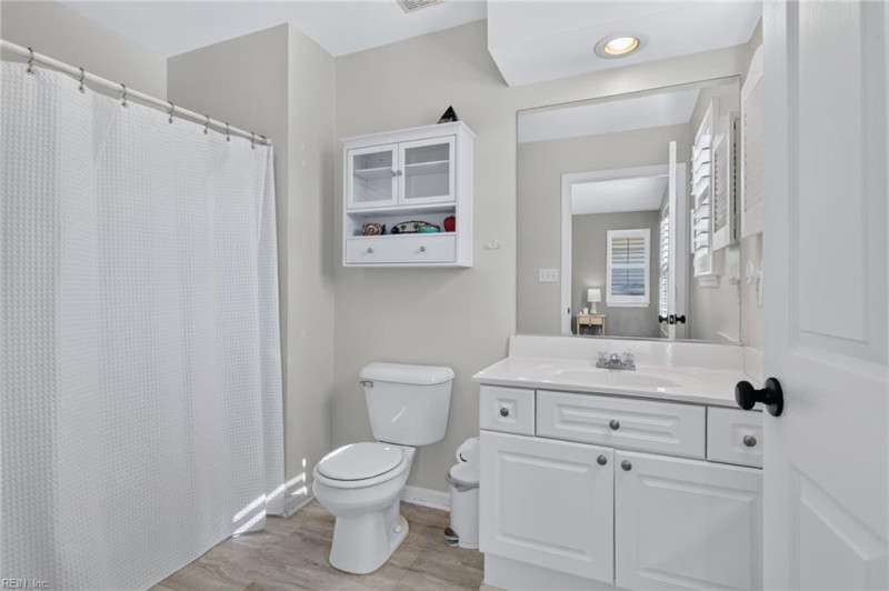 Photo 25 of 27 residential for sale in Virginia Beach virginia