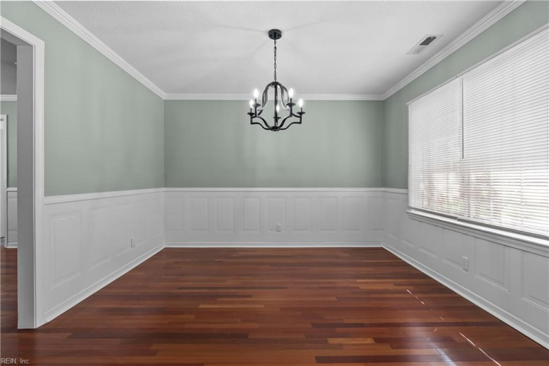 Photo 8 of 46 residential for sale in Virginia Beach virginia