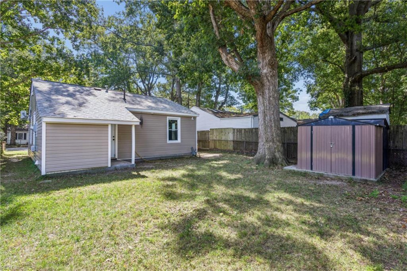 Photo 26 of 28 residential for sale in Hampton virginia