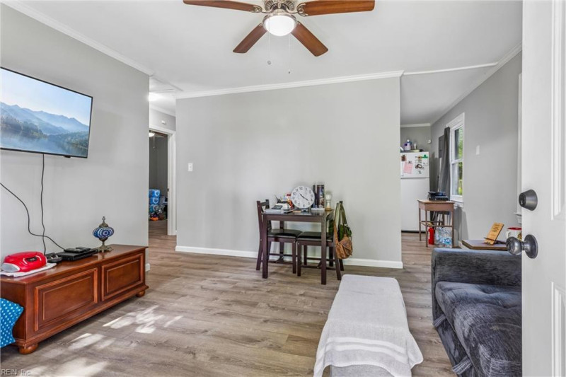 Photo 5 of 28 residential for sale in Hampton virginia