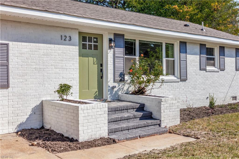 Photo 3 of 50 residential for sale in Hampton virginia Photo 3 of 50 residential for sale in Hampton virginia