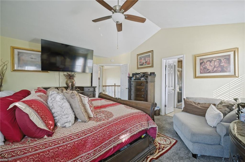 Photo 14 of 26 residential for sale in Suffolk virginia