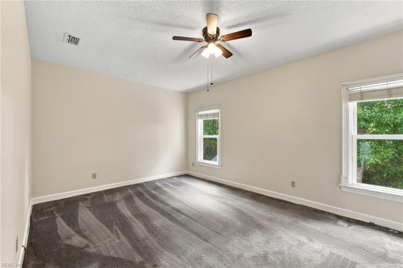 Photo 22 of 37 residential for sale in Virginia Beach virginia