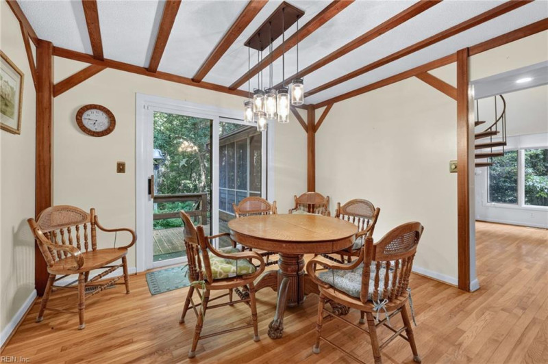 Photo 12 of 42 residential for sale in Suffolk virginia