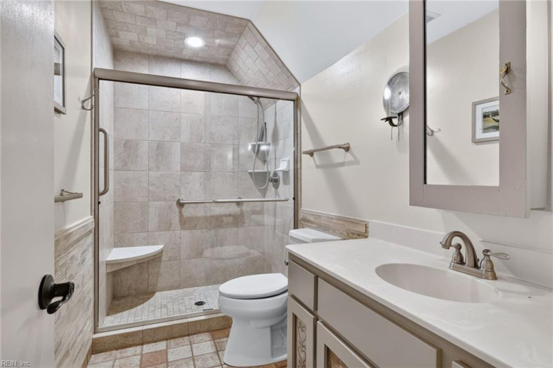 Photo 17 of 42 residential for sale in Suffolk virginia