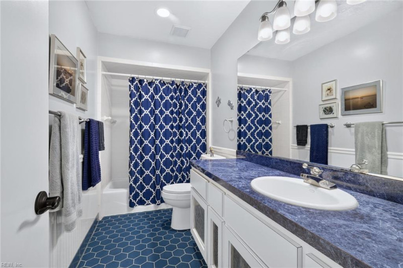 Photo 28 of 42 residential for sale in Suffolk virginia