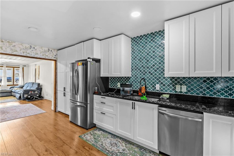 Photo 11 of 32 residential for sale in Norfolk virginia