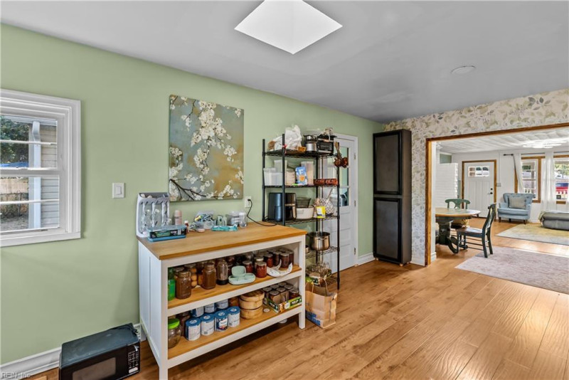 Photo 12 of 32 residential for sale in Norfolk virginia