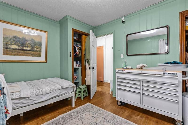 Photo 16 of 32 residential for sale in Norfolk virginia