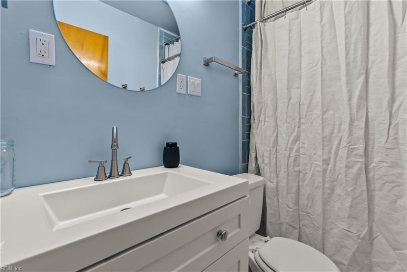 Photo 17 of 32 residential for sale in Norfolk virginia