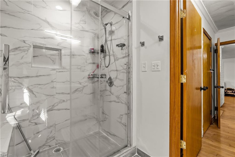 Photo 23 of 32 residential for sale in Norfolk virginia