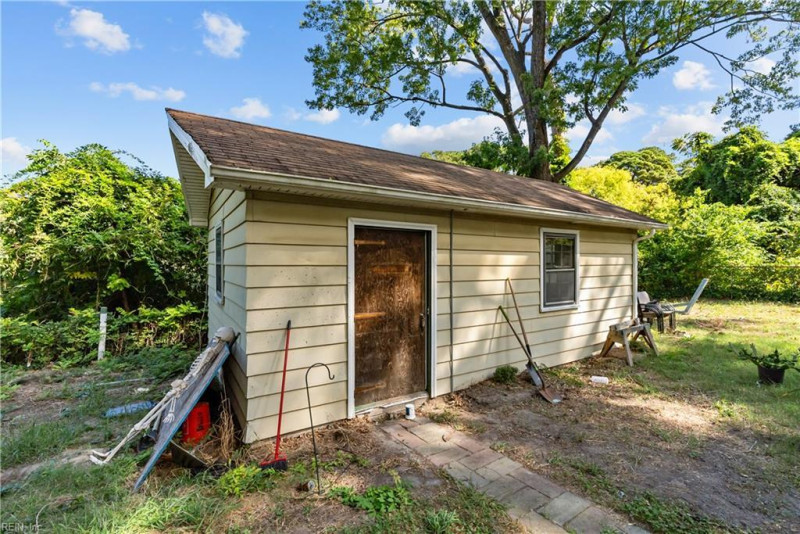 Photo 30 of 32 residential for sale in Norfolk virginia