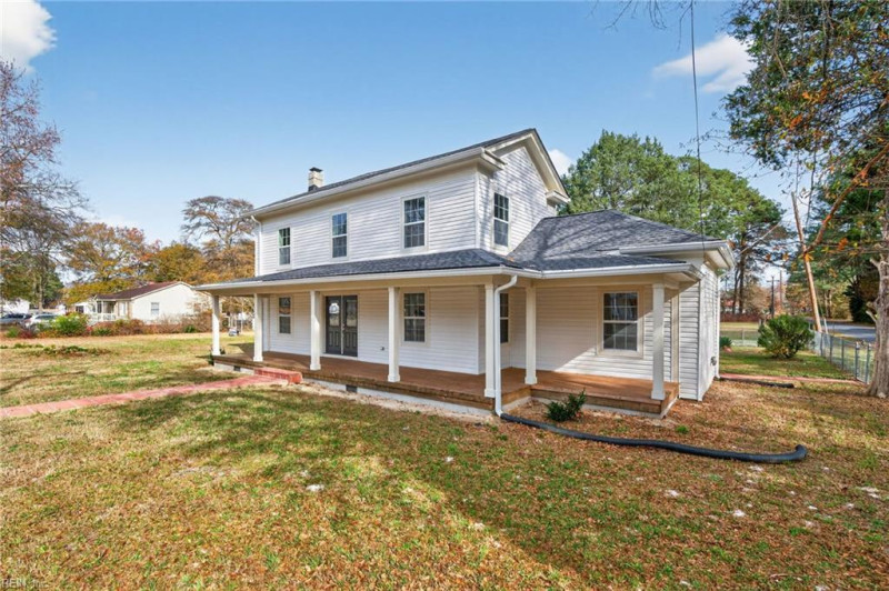 Photo 3 of 48 residential for sale in Southampton County virginia