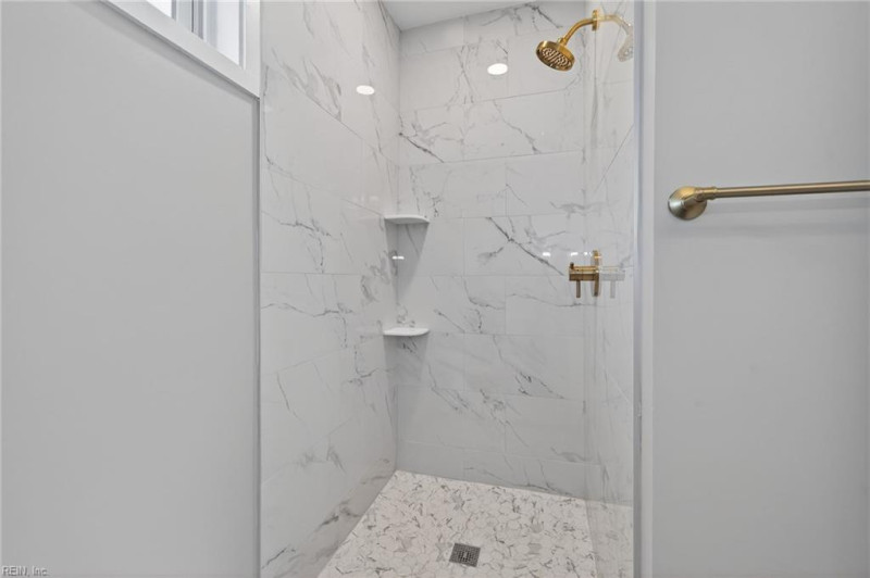 Photo 35 of 48 residential for sale in Southampton County virginia