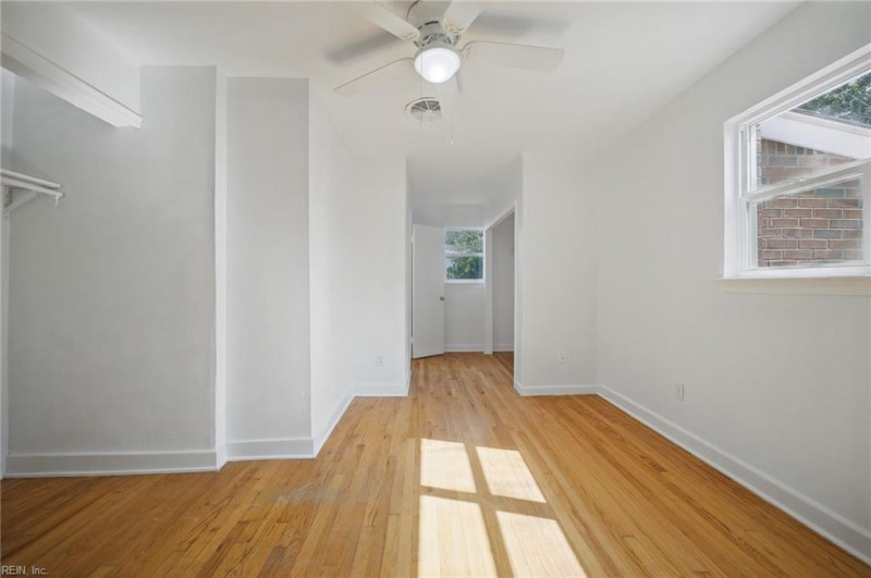 Photo 16 of 33 residential for sale in Norfolk virginia Photo 16 of 33 residential for sale in Norfolk virginia