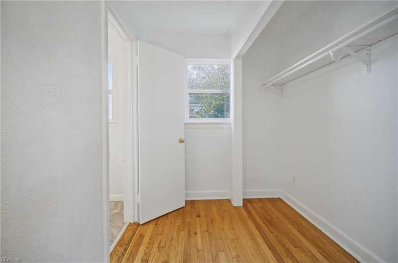 Photo 19 of 33 residential for sale in Norfolk virginia Photo 19 of 33 residential for sale in Norfolk virginia