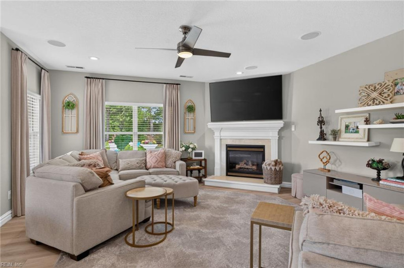 Photo 15 of 50 residential for sale in Virginia Beach virginia