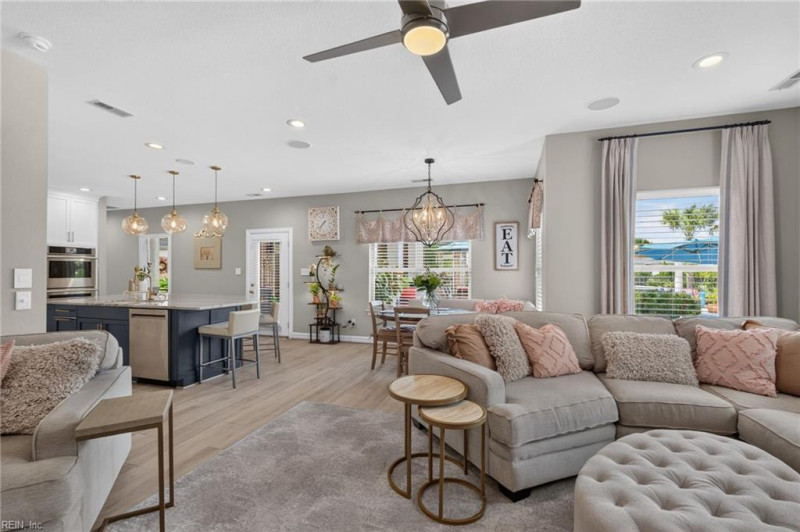 Photo 17 of 50 residential for sale in Virginia Beach virginia
