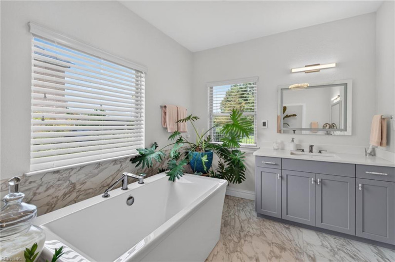 Photo 25 of 50 residential for sale in Virginia Beach virginia