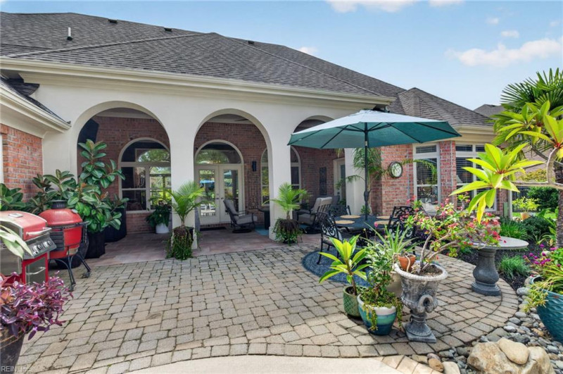 Photo 35 of 50 residential for sale in Virginia Beach virginia
