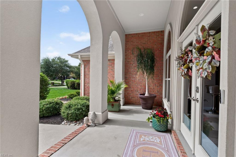 Photo 4 of 50 residential for sale in Virginia Beach virginia