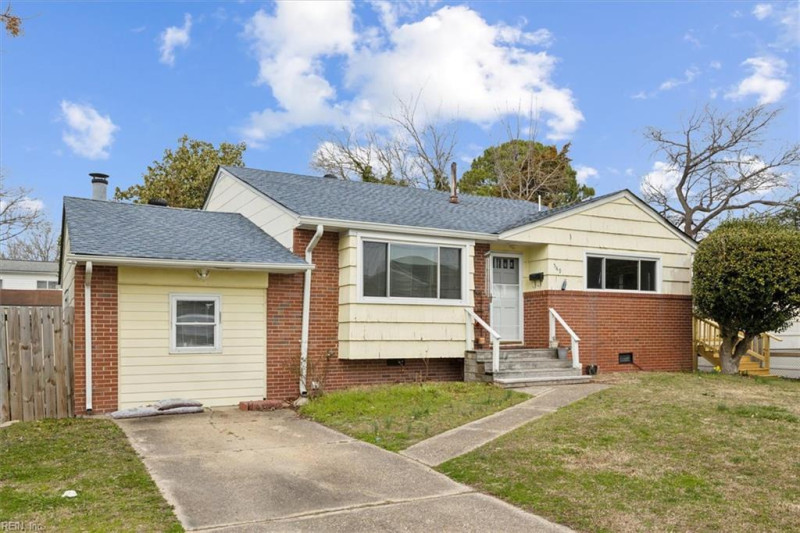 Photo 1 of 33 residential for sale in Virginia Beach virginia