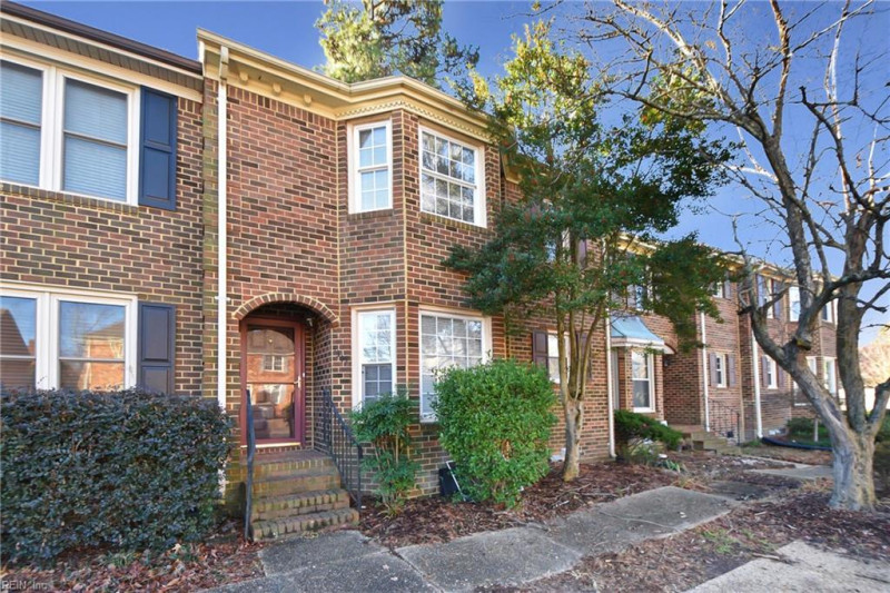 Photo 1 of 26 residential for sale in Virginia Beach virginia