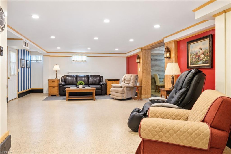 Photo 39 of 49 residential for sale in Portsmouth virginia