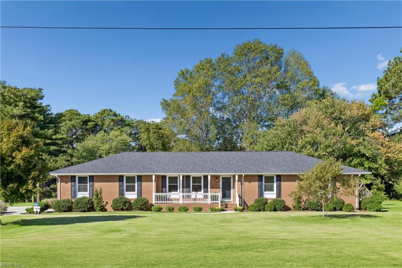 Photo 2 of 44 residential for sale in Gloucester County virginia