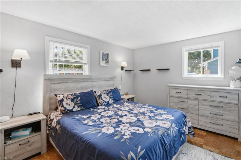Photo 17 of 49 residential for sale in Virginia Beach virginia