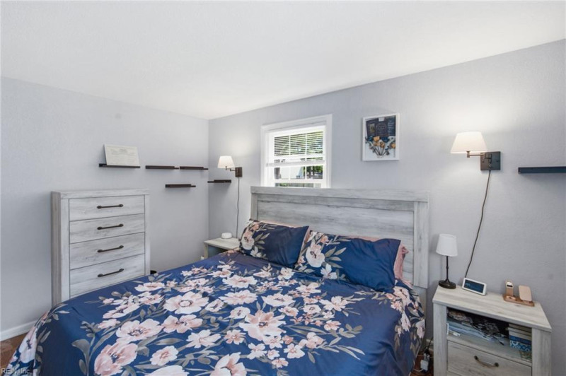 Photo 19 of 49 residential for sale in Virginia Beach virginia