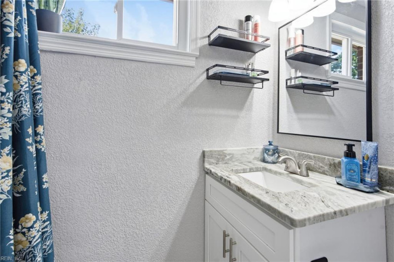 Photo 22 of 49 residential for sale in Virginia Beach virginia