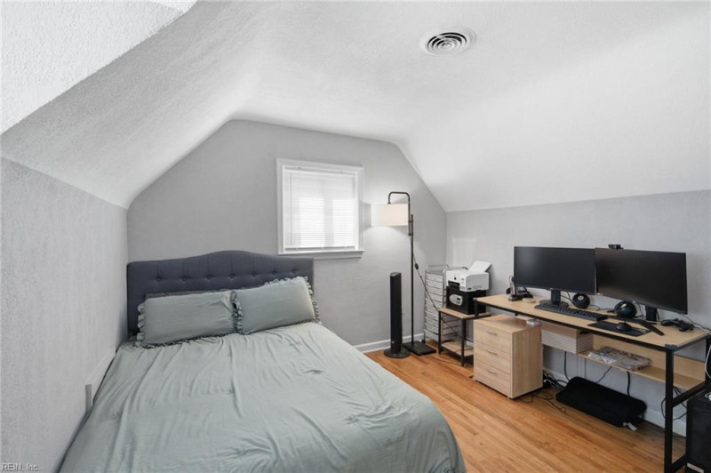 Photo 26 of 49 residential for sale in Virginia Beach virginia