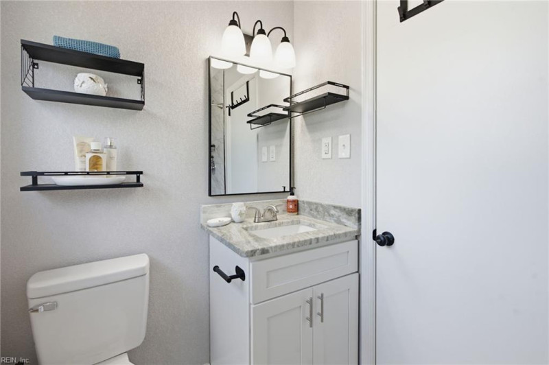 Photo 27 of 49 residential for sale in Virginia Beach virginia