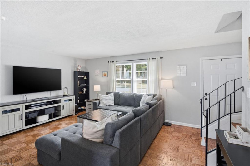 Photo 3 of 49 residential for sale in Virginia Beach virginia