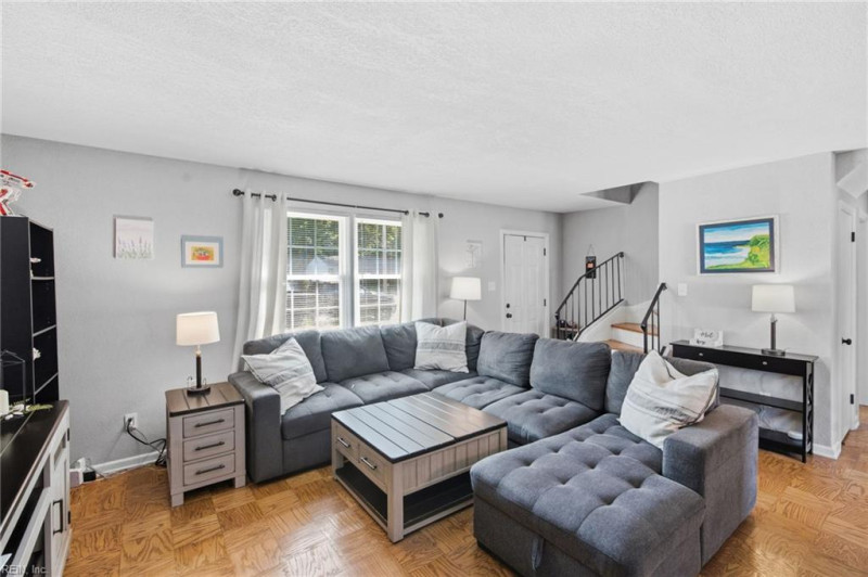 Photo 6 of 49 residential for sale in Virginia Beach virginia