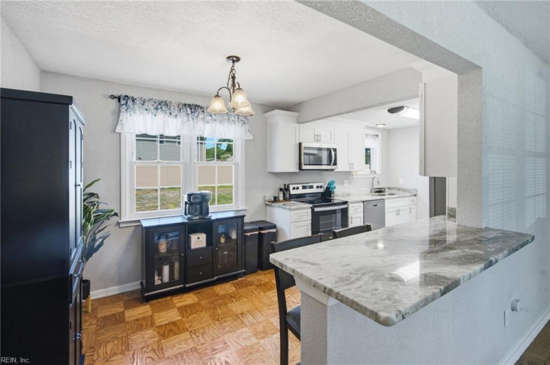 Photo 8 of 49 residential for sale in Virginia Beach virginia