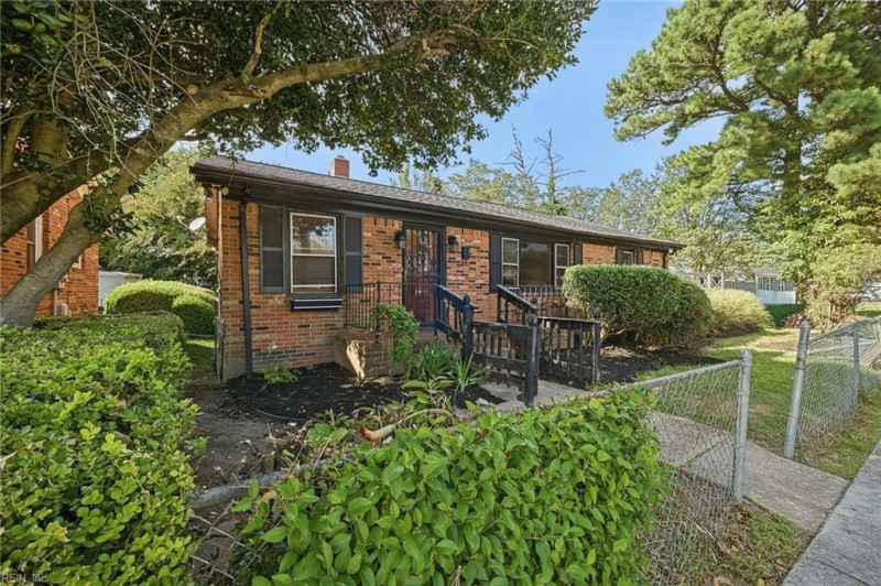 Photo 2 of 30 residential for sale in Portsmouth virginia Photo 2 of 30 residential for sale in Portsmouth virginia