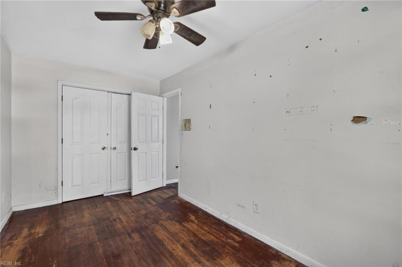 Photo 15 of 22 residential for sale in Newport News virginia
